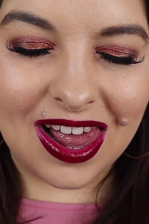 First Date Kissing