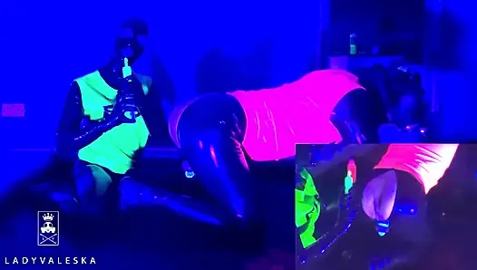 Uv Fetish Ngentot