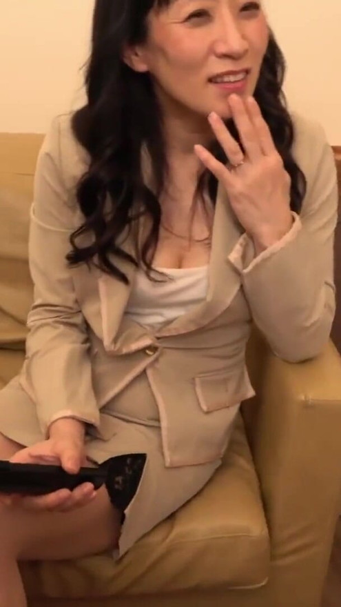 Sumire Mihara - Two Day Local Business Trip Enjoying My Boss’ Body | Clip 1