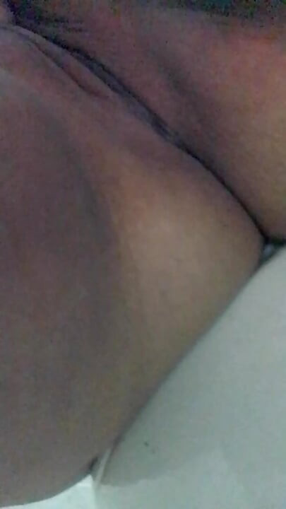 I masturbate while I'm not getting