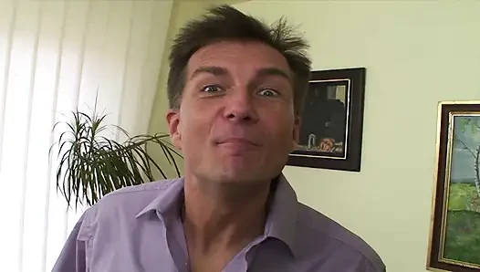 Top-class French secretary whore rides dick in the office
