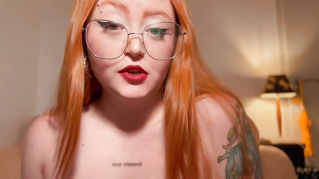 Step sister couldn't resist and fuck her step brother - JOI ROLEPLAY in portuguese