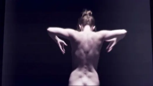 Mireille Enos nue dans &#39;Jamais ici&#39; sur scandalplanet.com