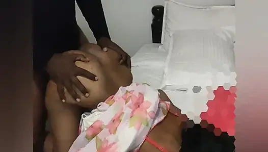 Blowjob panas saudara tiri dan romansa bagian-2