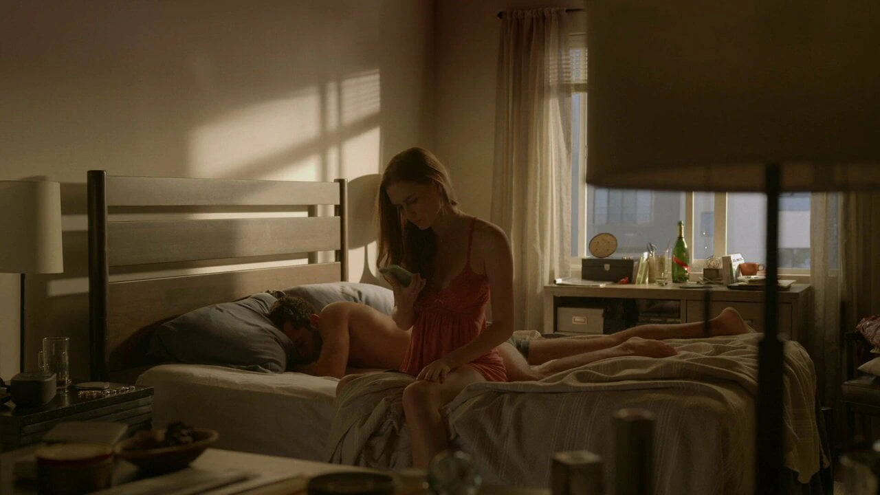 Madison Lintz - bosch S7e01: American Big Tits Big Tits Porn