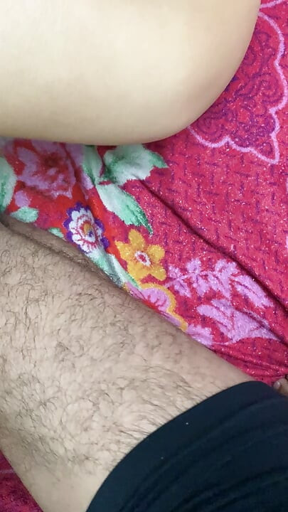 फेबहाउस सुंदरी के साथ भाप से भरी रात बिना काटे और कच्चा