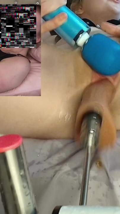 Vådt springvand, der sprøjter og laver de bedste orgasmeansigter | Klip 1