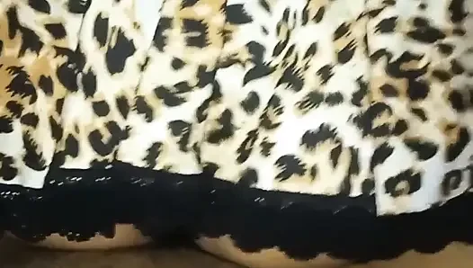 Meine schwägerin reitet gerne meinen großen schwanz, sie bewegt sich wie eine hure