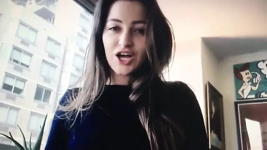 “Dani Daniels”的性感自拍视频