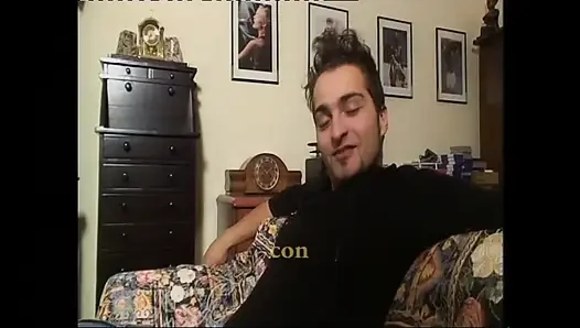 Tüm penis boğazımdan aşağı