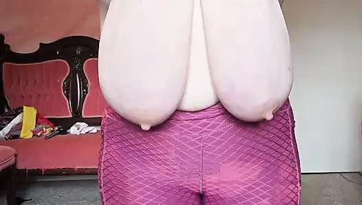 Oiled Body and Leggings Tease