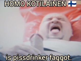 Faggot nakal dari Finland melancap dan minum kencingnya.