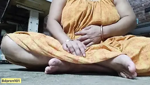 Desi Bhabhi hindi sexy videos 2026