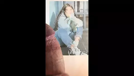 Seksi kız boşalıyor haraç