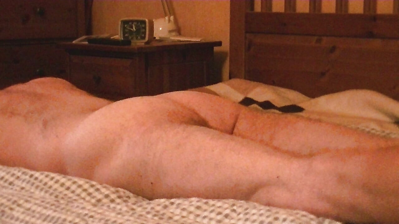 Naked Bed Humping