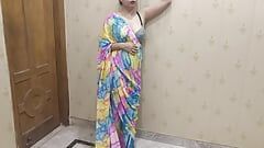 Vidéos de sexe de belle-mère indienne, Bhatiji a essayé de flirter avec sa belle-mère Ji, par erreur, chachi étaient à la maison, full HD, sexe hindi