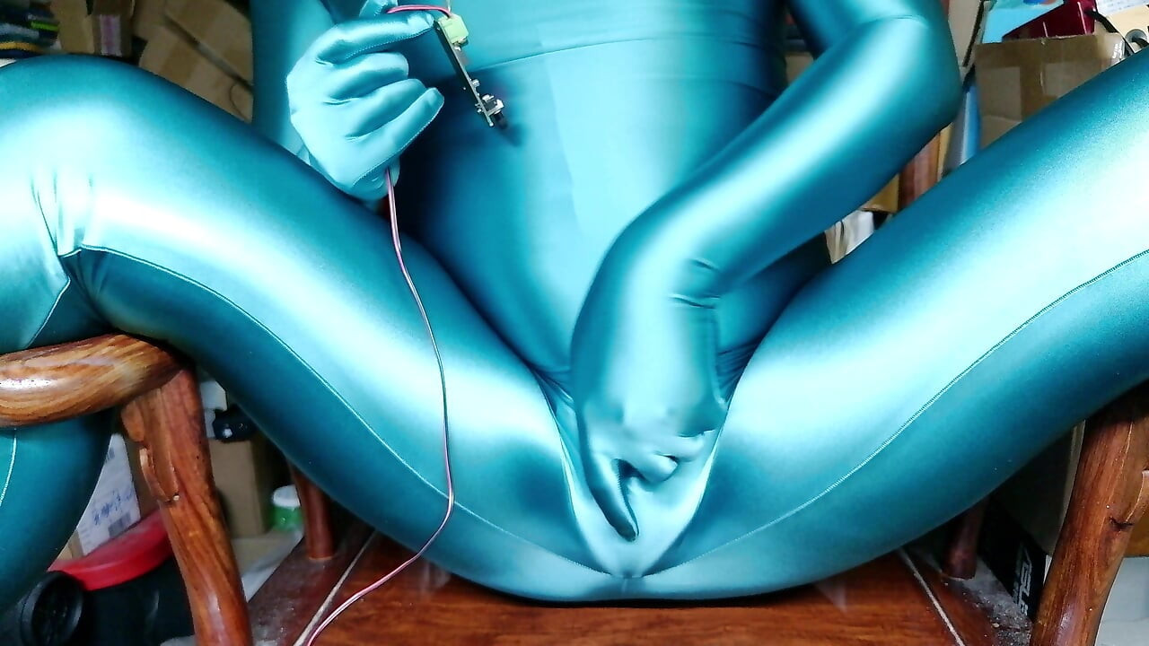 After putting on the bright blue bodysuit, I couldn't help but come a few times