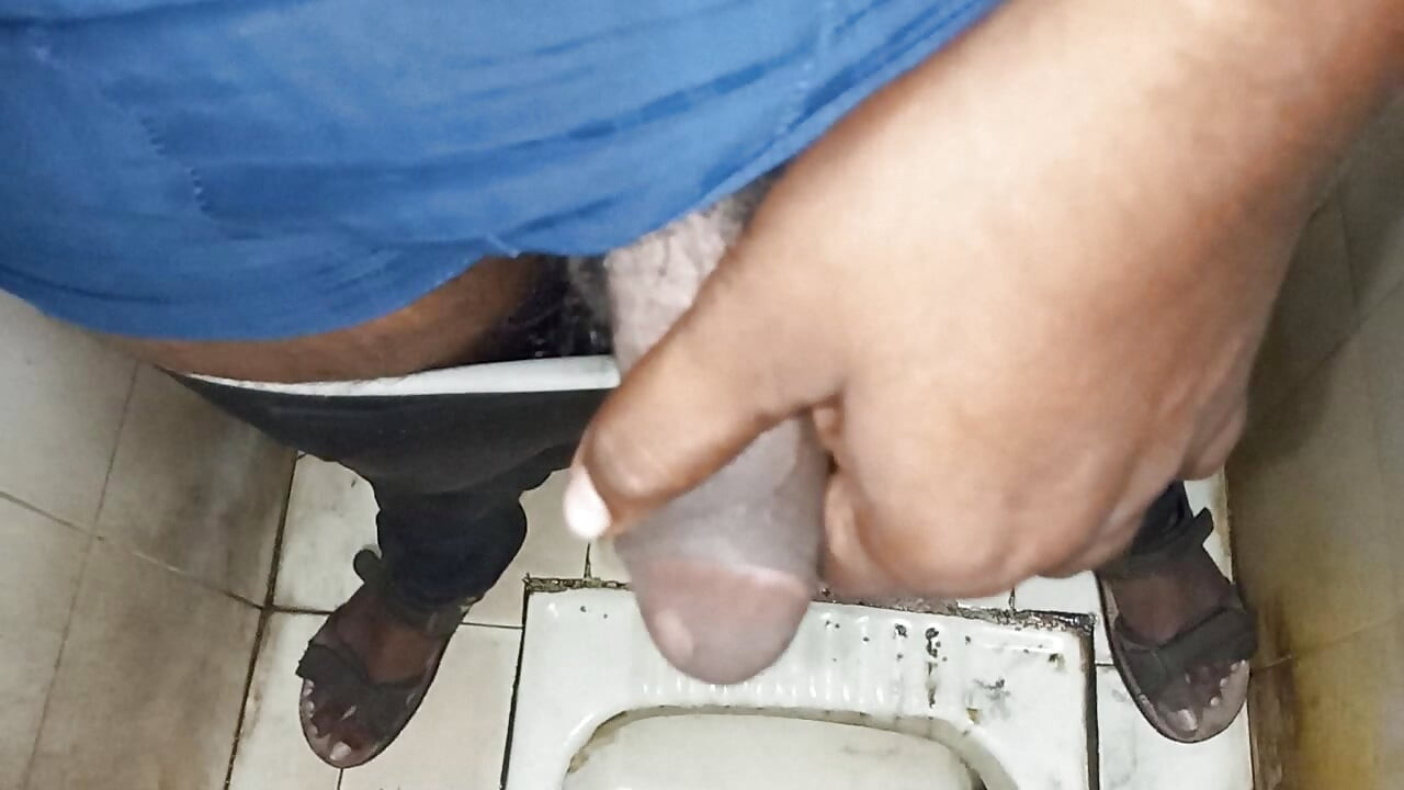 Masterbtion ngoài trời