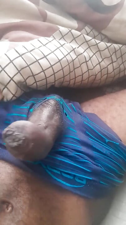 pria ini masih belum dientot habis-habisan kayak besar