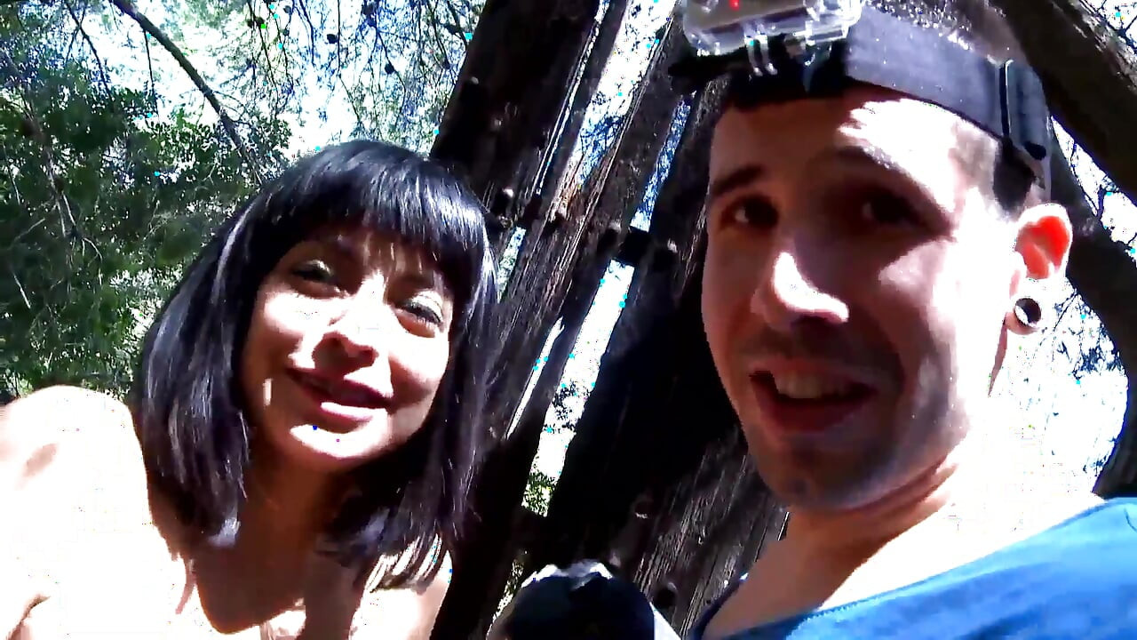 ताज़ा चूत rachel Woods लैटिना रंडी इसे अंदर लेना पसंद करती है