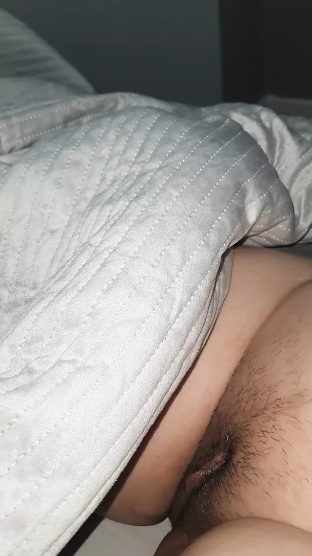 Will you lick step mom pussy if she spread her legs ???