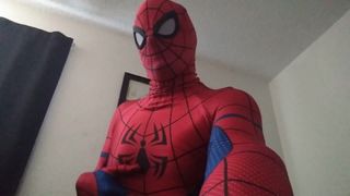 Человек-паук утром