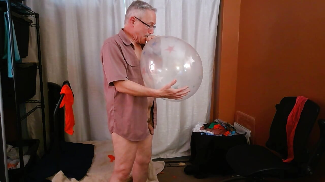 158) Pappa spretter 3 gigantiske ballonger og sæd til