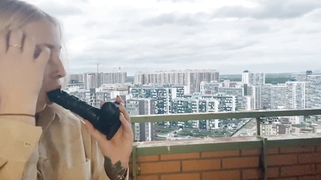 Masturbación con la mano en la entrada