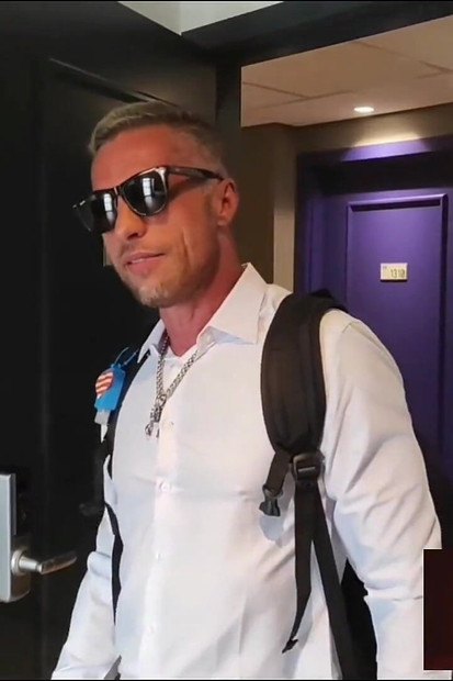 Stepmom Was Not at Home and I Ate My Sister-in-law's Ass