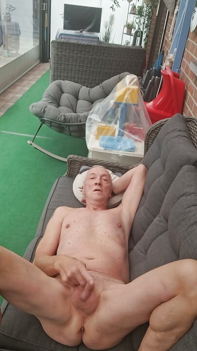 EXHIBITIONIST DADDY ANAL TOY JERKING SEXSHOW CUMSHOT