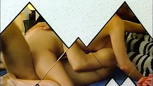 Das heiße blonde teen liebt es, meinen schwanz zu lutschen