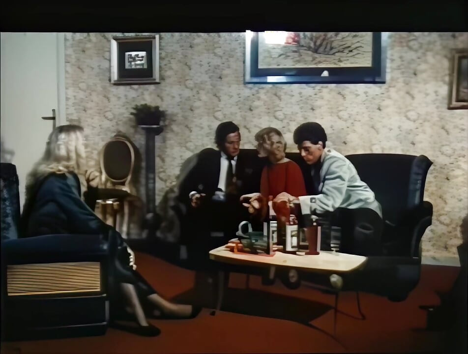 Moana Pozzi gosta de dois pênis grandes