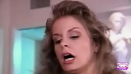 Pasangan sange rambut pirang lagi asik seks threesome bareng pasangan hot rambut pirang