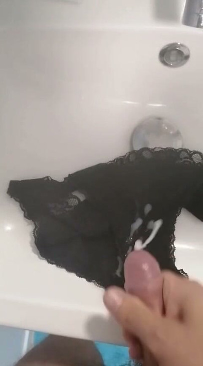 Cum on dirty pantie
