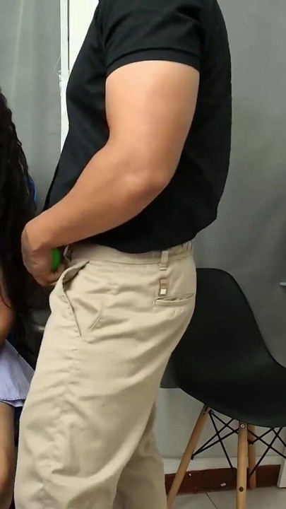 I like to take my boss's pussy in the office | Clip 1
