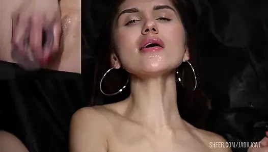 Tight Pussy Gets Lots of Orgasms Playing 1 on 1 with the Camera