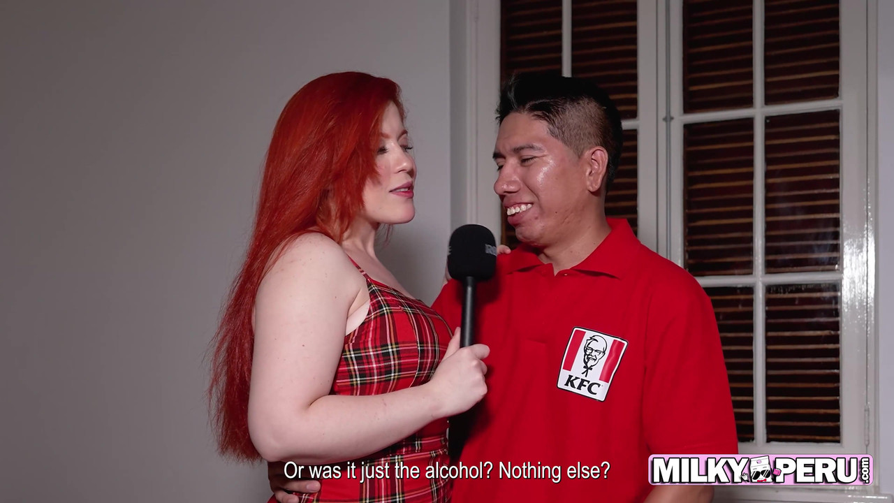 有人看到我，我很尴尬！！Greta Sweet给一个丑陋的粉丝口交他该死的生活