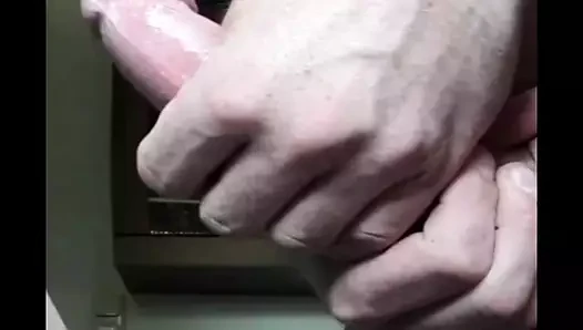 Sert yarak alkışı! Tombul ve çelik gibi sert