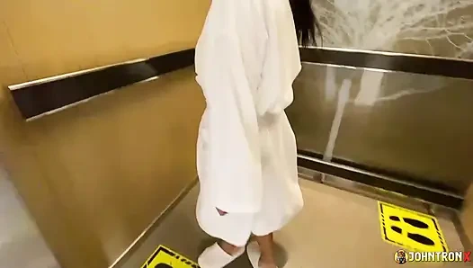 JohnTronX - Underwater sex with a gorgeous big-booty Thai amateur