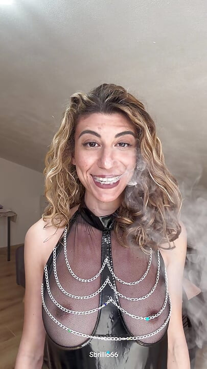 Smoking fetish