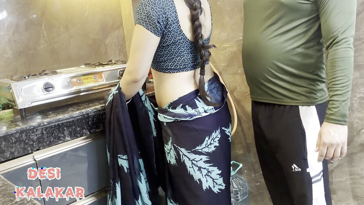Pados Ke Ladke Se Help Maangi To Usne Meri Choot Hi Maarli...
