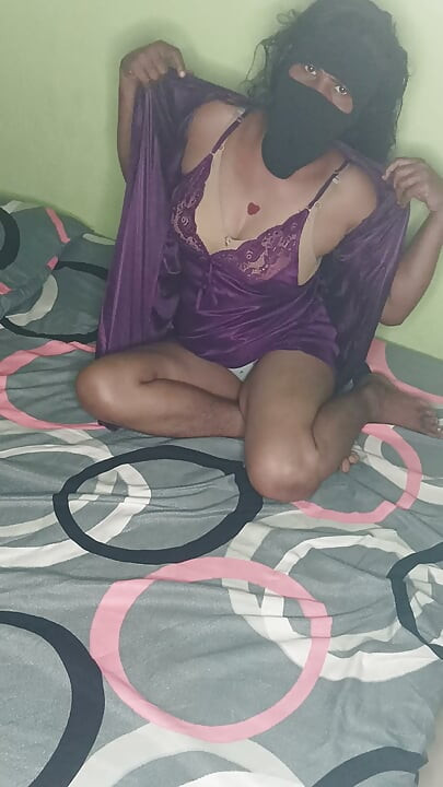 Chithi indiana a seduzir