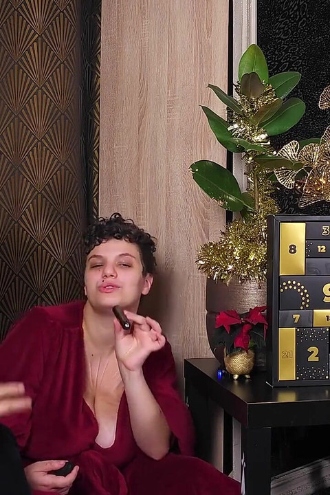 Sextoy Advent Calendar Day 1: οι 24 ημέρες ευχαρίστησης με τη Melody και τη Nohya