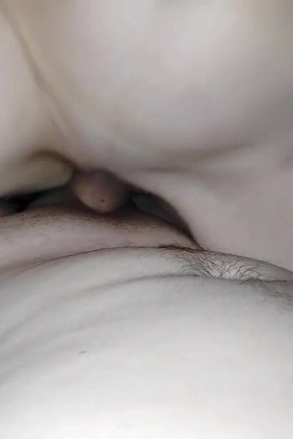 Night Creampie for My Stepsister, She Love to Feel My Sperm Inside Her