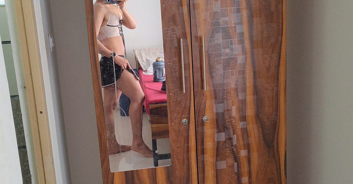 Who wants to do sex with me?