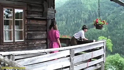 Honey in Nature Domaltarak
