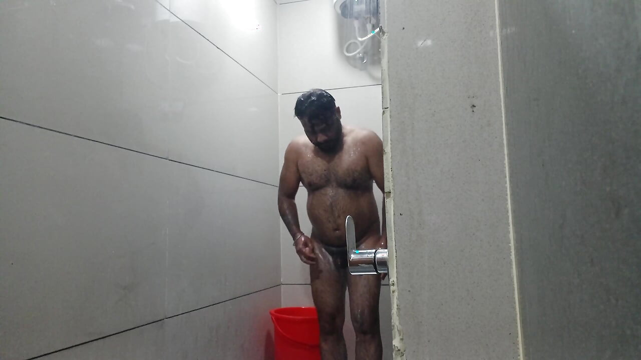 Hot Daady Nude Bathing Show