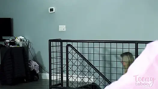 Babysitter yang lagi bosan 2