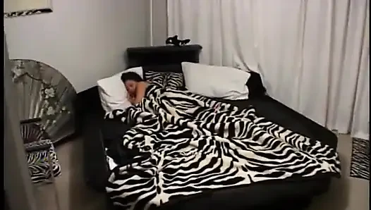 Wild nymphomaniac with great ass deepthroats while fucking