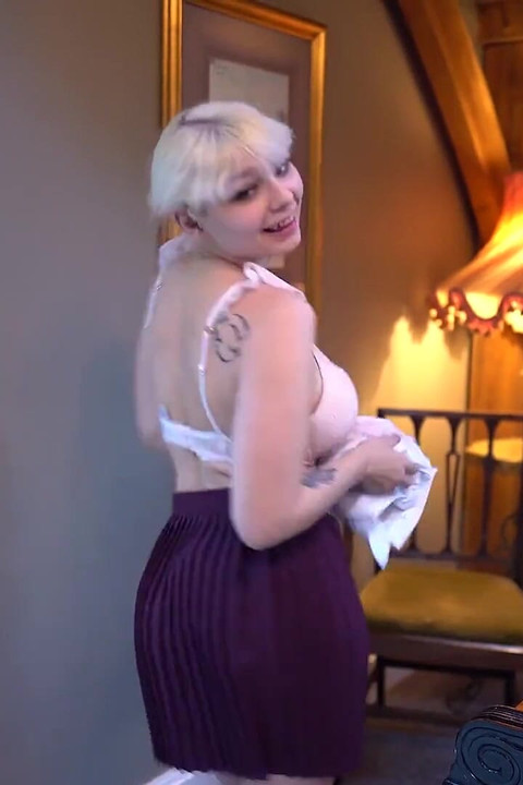 Baby Dolliyy - Common-room Dance